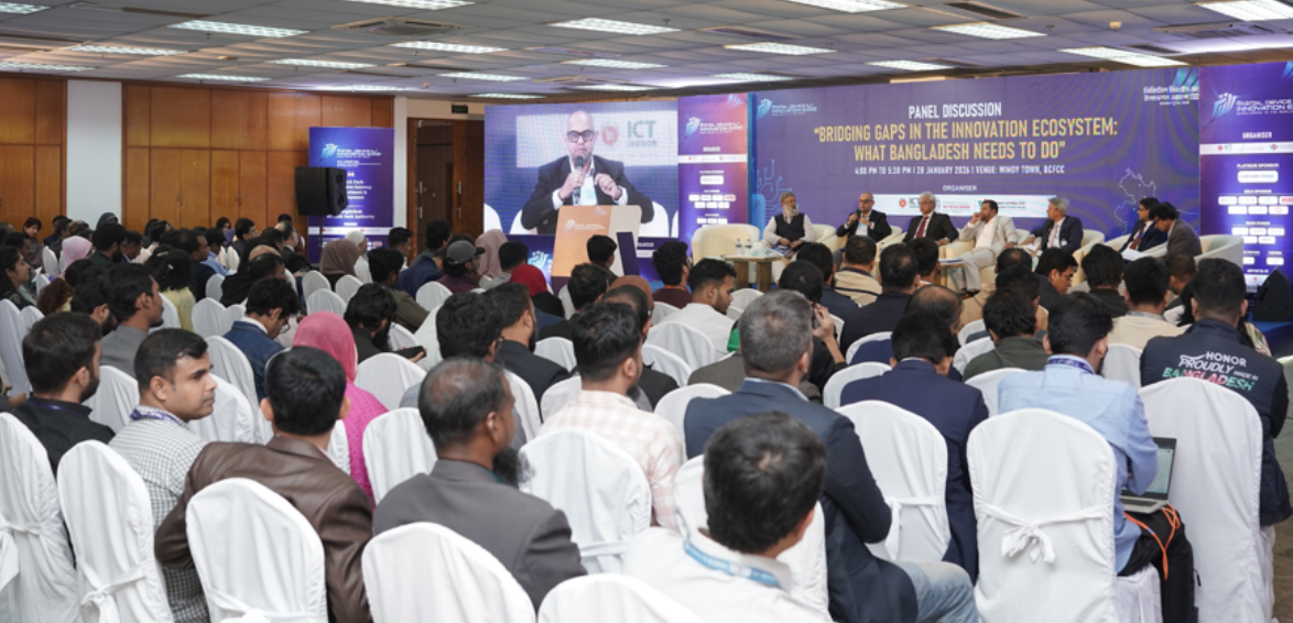 টেকসই উদ্ভাবনে প্রযুক্তির গতির সঙ্গে নীতিমালা পরিবর্তনের তাগিদ